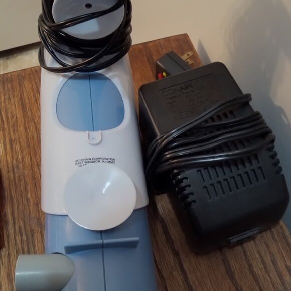 Conair Water Jet Bath Spa main image 0
